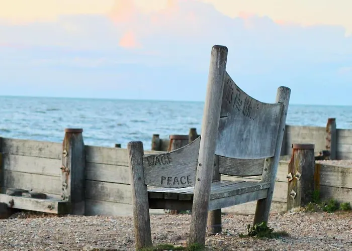 Salt Yard Apartment, Parking And Terrace, Whitstable